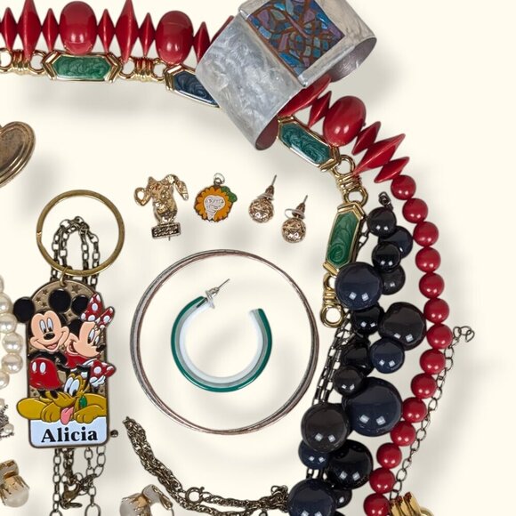 ZIGGY - Vintage To Now Jewelry Lot - 026 - Picture 3 of 7